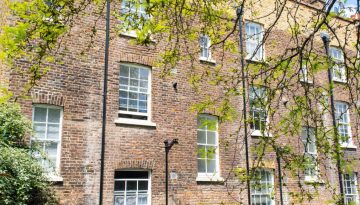 Flipping house sash windows installation