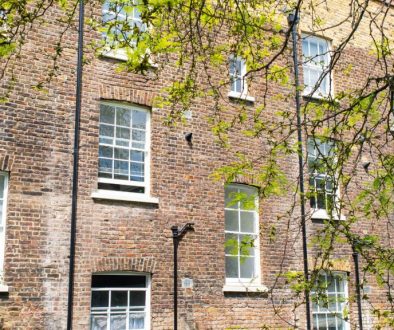 Flipping house sash windows installation